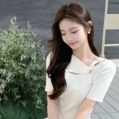 戴流苏耳环的少女 在线观看